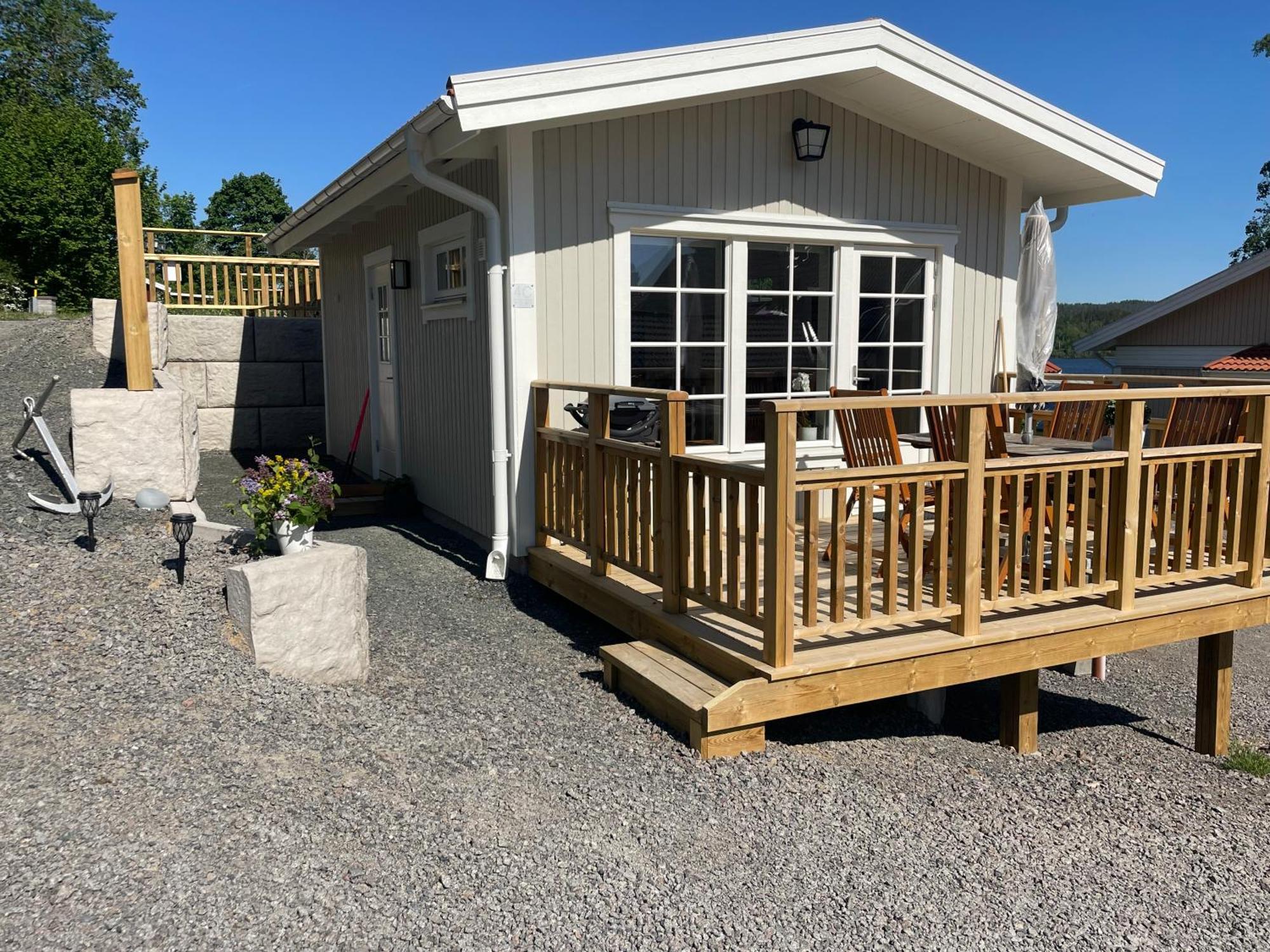 New House By The Lake Bunn & Private Bathing Jetty Gränna Exteriör bild