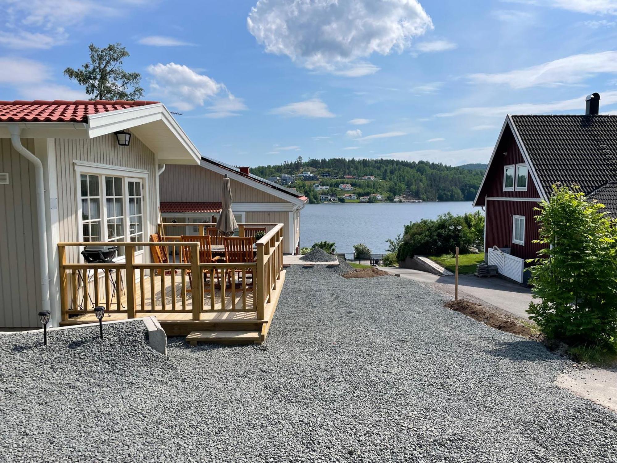 New House By The Lake Bunn & Private Bathing Jetty Gränna Exteriör bild